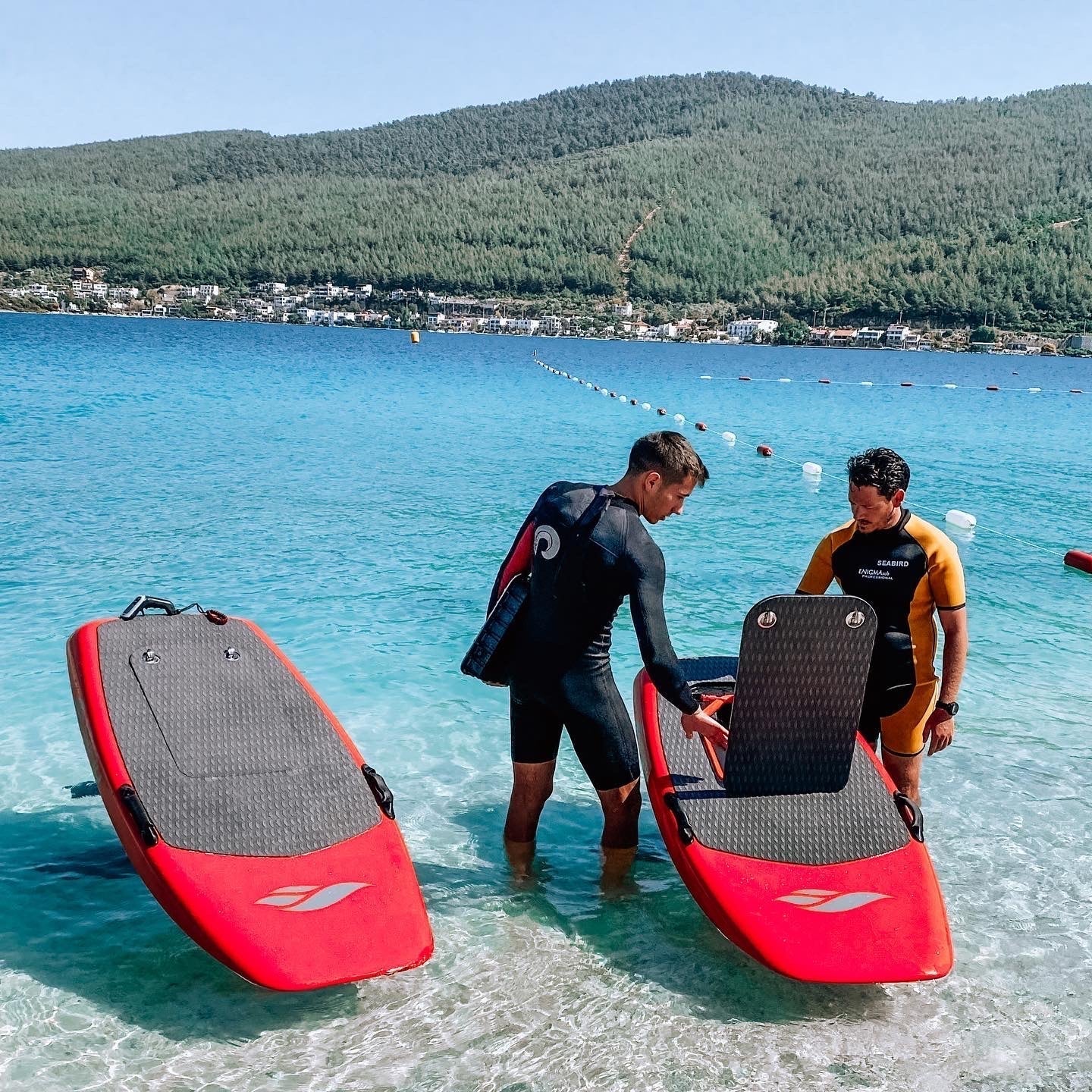 How long does the eFoil surfboards battery last?